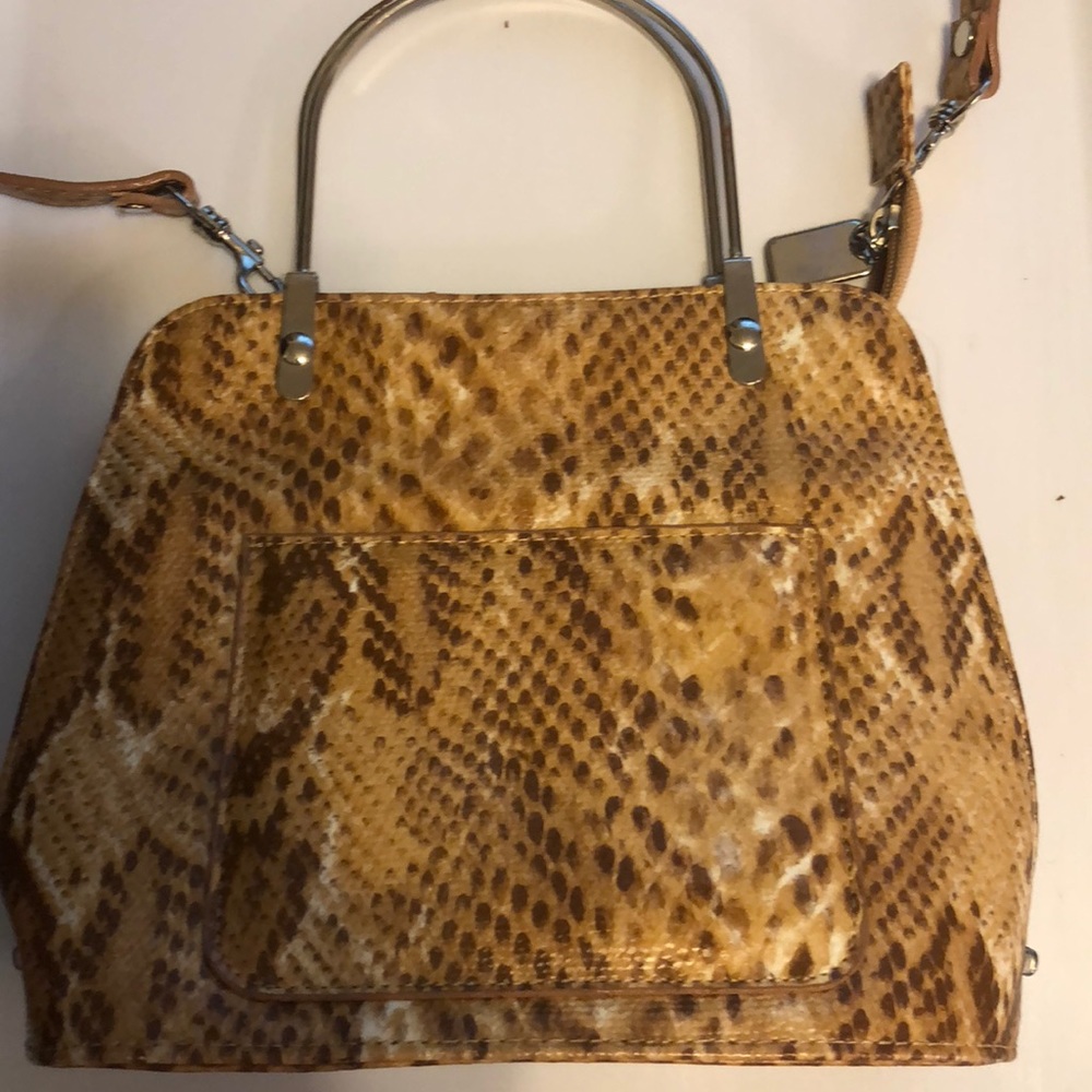 Purse - Picture 2 of 3